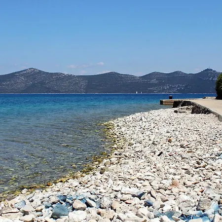 Casa vacanze Seaside Holiday House Veli Iz, Iz - 24531 *