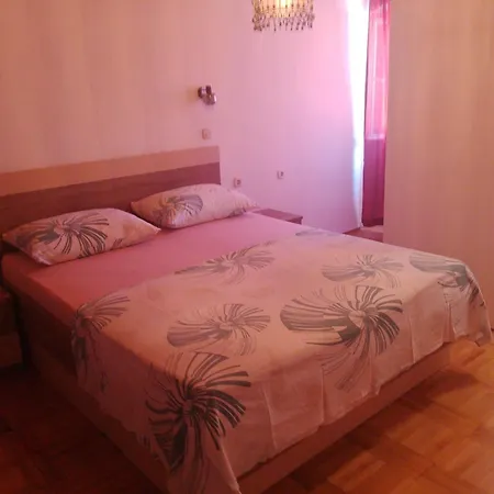 Seaside Holiday House Veli Iz, Iz - 24531 Hébergement de vacances Veli Iž
